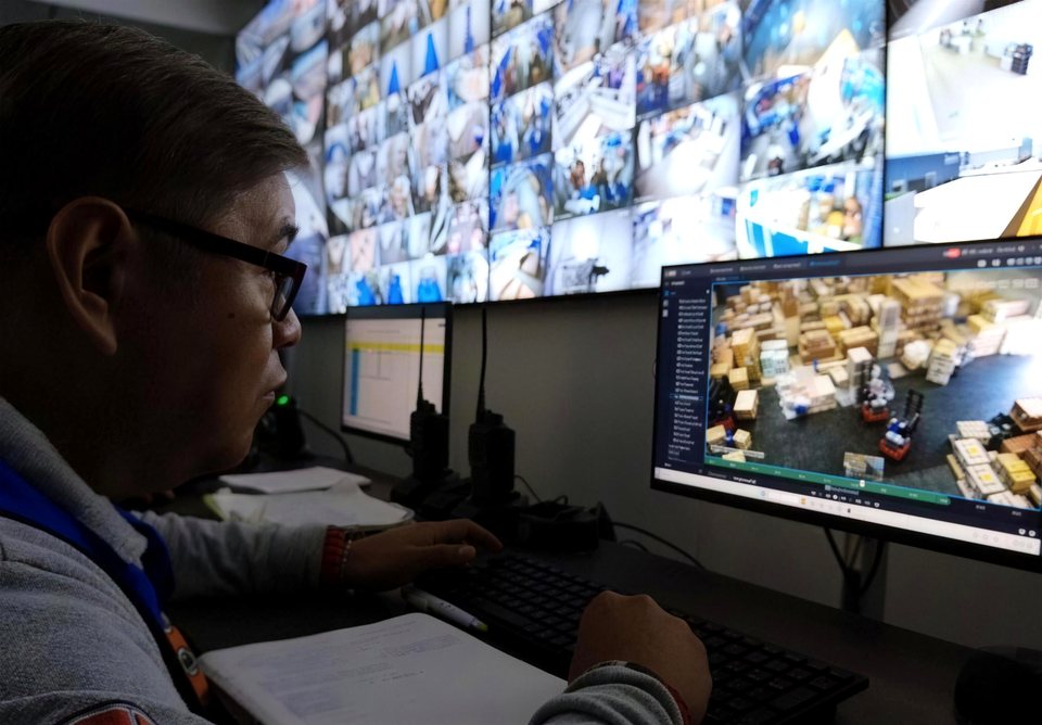 Operador del Centro de Control y Monitoreo de ZN Corporativo